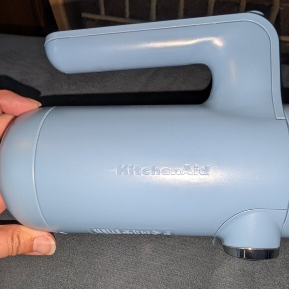 KitchenAid Cordless 7 Speed Hand Mixer - Blue Velvet - Picture 2 of 4